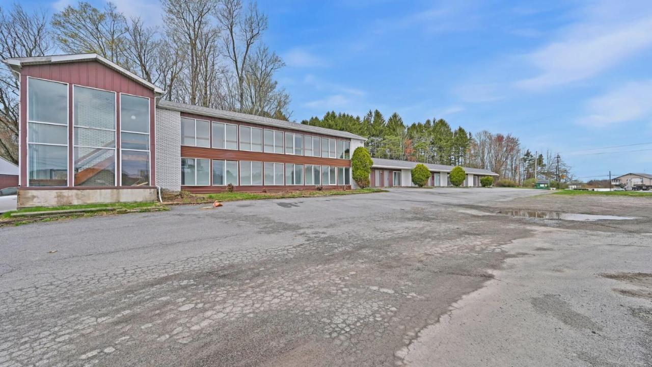 Maplehurst Motel Tunkhannock Dış mekan fotoğraf