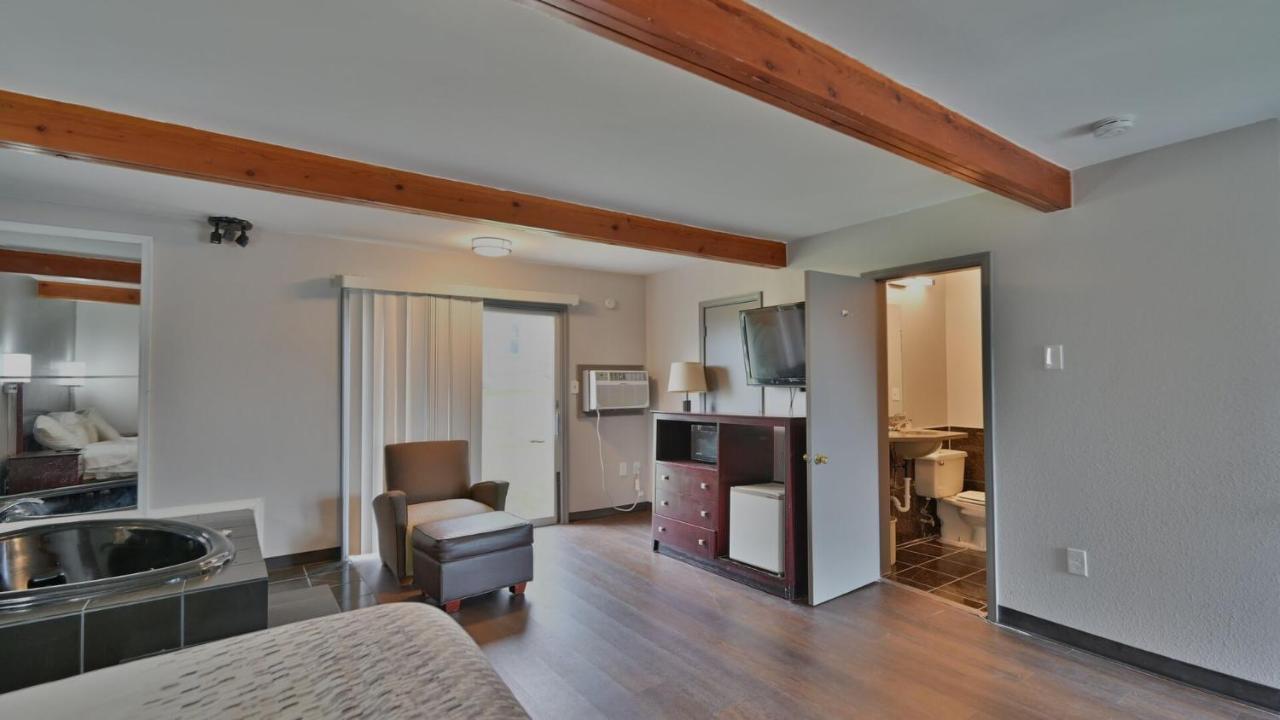Maplehurst Motel Tunkhannock Dış mekan fotoğraf