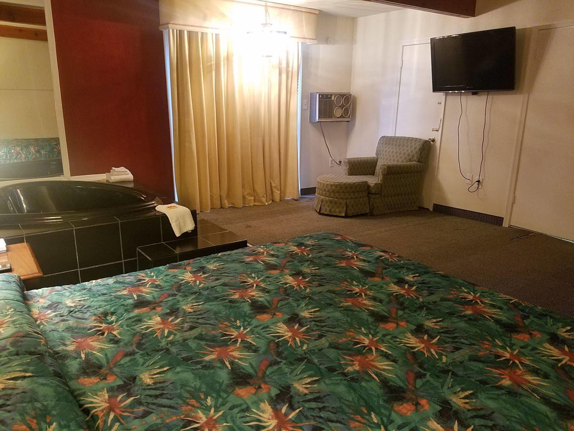 Maplehurst Motel Tunkhannock Dış mekan fotoğraf